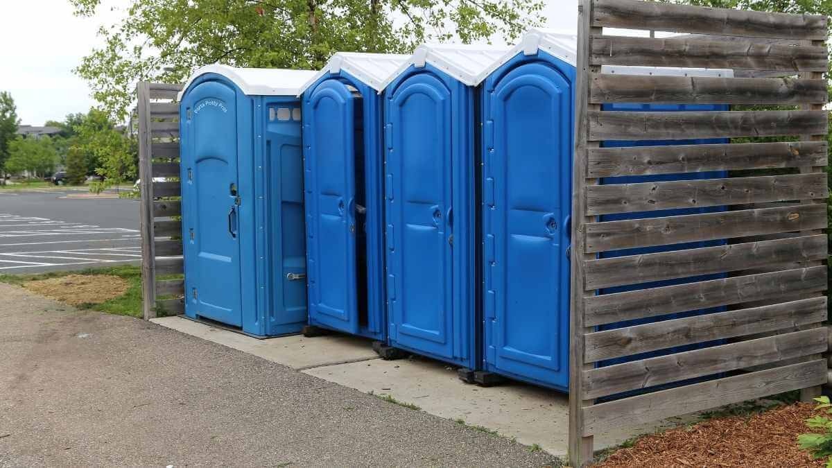 Porta Potty Rental Pros - Trusted Porta Potty Services in Pinehill, NM, 87357